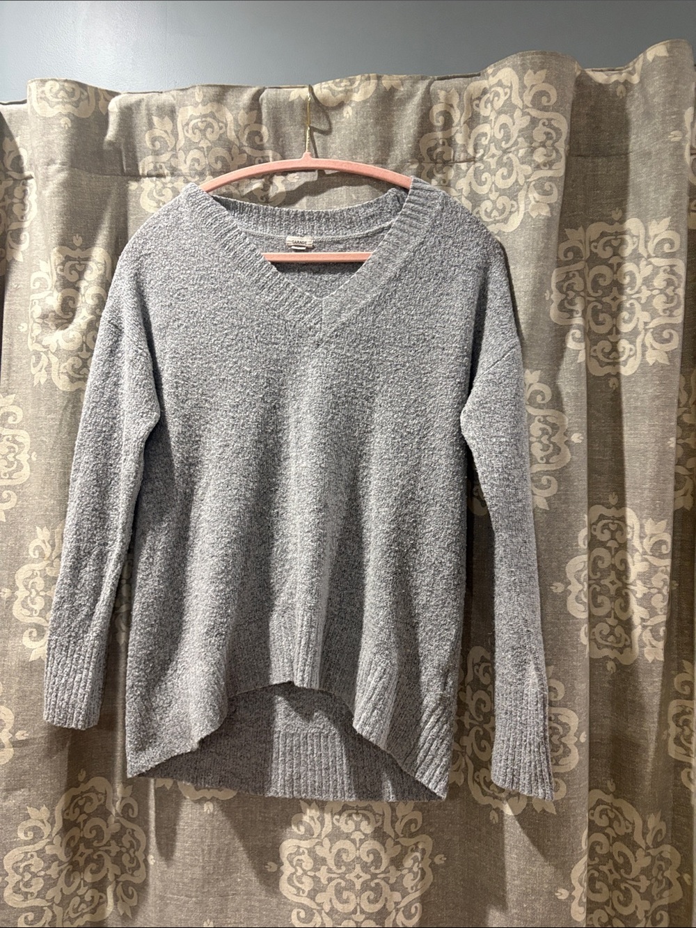 Garage Women's Gray V-Neck Sweater